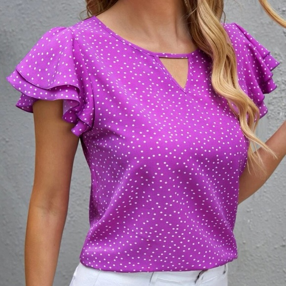 SHEIN Tops - SHEIN Clasi Polka Dot Print Keyhole Neck Top